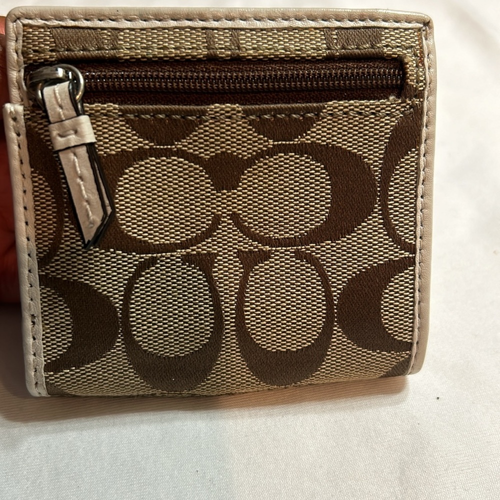 Coach Wallet - Picture 2 of 4